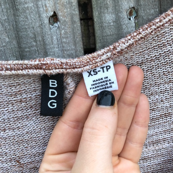 Crop sweater - Picture 2 of 5